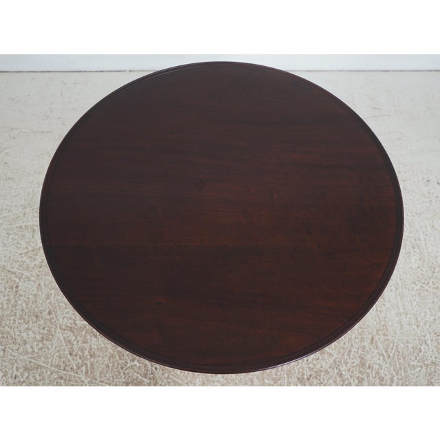 1990s Stickley Williamsburg Cw-70 Mahogany Rococo Tilt Top Table For Sale - Image 5 of 18
