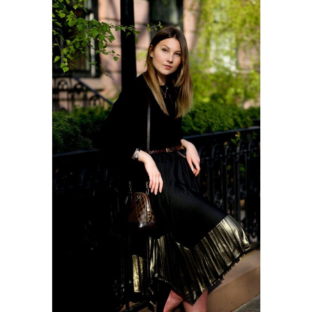 Silver Miriam Salat Art Deco Style Sterling Silver, Black Resin Magnetic Bangle For Sale - Image 8 of 18