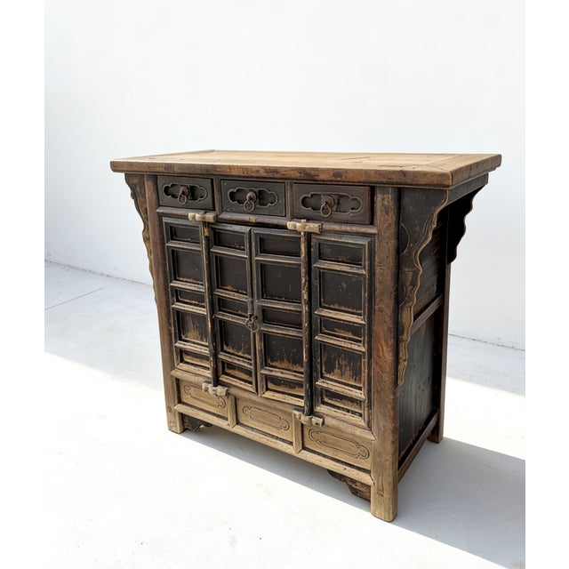 Chinese 17th Century Elm Cabinet For Sale - Image 3 of 5