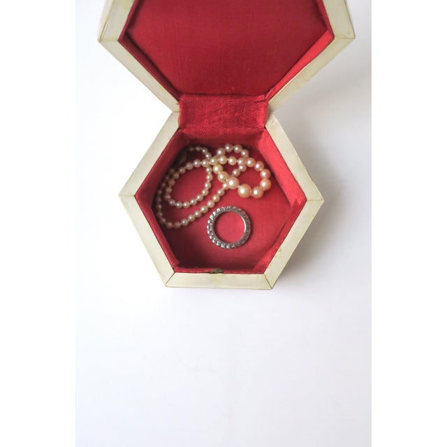Mid 20th Century Mother of Pearl Abalone Seashell Jewelry Box, Moorish Design Style, 20th C For Sale - Image 5 of 9