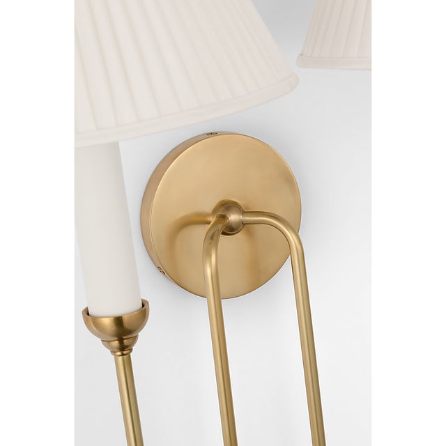 Amber Lewis for Visual Comfort Signature Ingela 24" Double Sconce in Hand-Rubbed Antique Brass with Silk Pleat Shades For Sale In Houston - Image 6 of 8