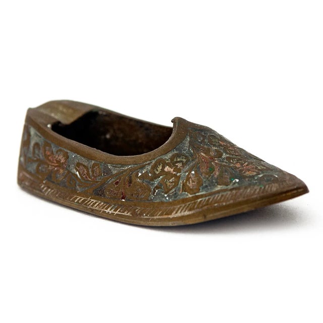 Mid 20th Century Petite Indian Brass Shoe Ashtray For Sale In Los Angeles - Image 6 of 10