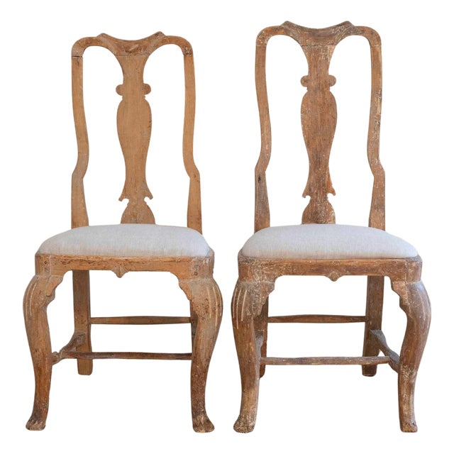Pair of Swedish Rococo Chairs with Traces of Original Paint, Circa 1770 For Sale
