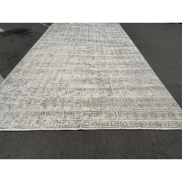 12ft 8in X 19ft 9in Decorator's Best Greek Key Merino Wool Area Rug For Sale - Image 13 of 17
