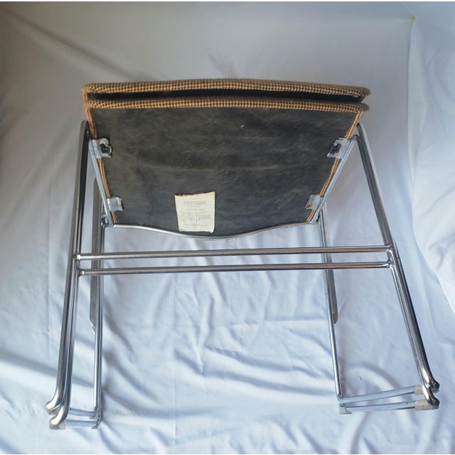 1970s Vintage David Rowland for Gf Business Equipment 40/4 Upholstered Chairs - A Pair For Sale - Image 12 of 16