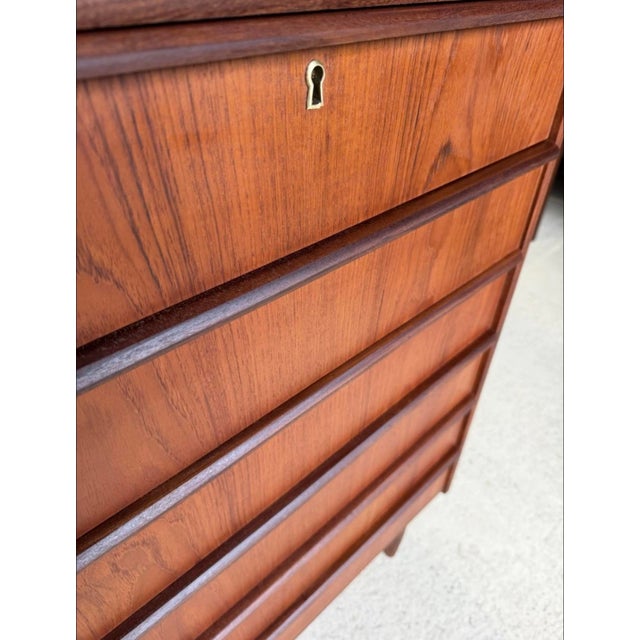 Mid-Century Danish Chest of Drawers in Teak For Sale - Image 11 of 18