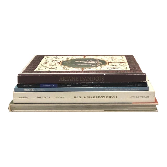 Curated Artful Catalogues Inspirated Books - Set of 5 For Sale