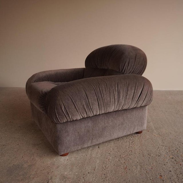 Vintage Italian Lounge Chair For Sale - Image 6 of 11