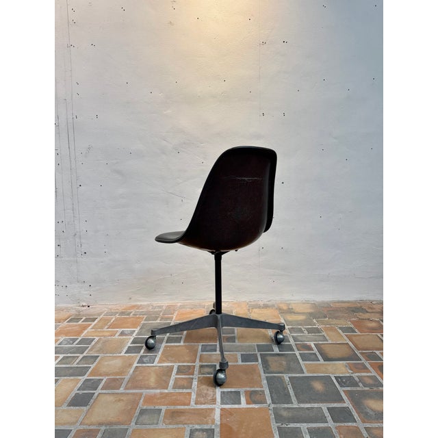 Mid-Century Modern 1990s Eames Shell Chair For Sale - Image 3 of 13