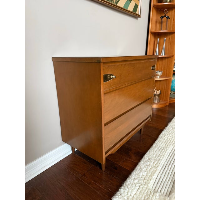 Vintage Mid Century Modern Walnut 3 Drawer Dresser in the Style of Stanley For Sale In Houston - Image 6 of 12