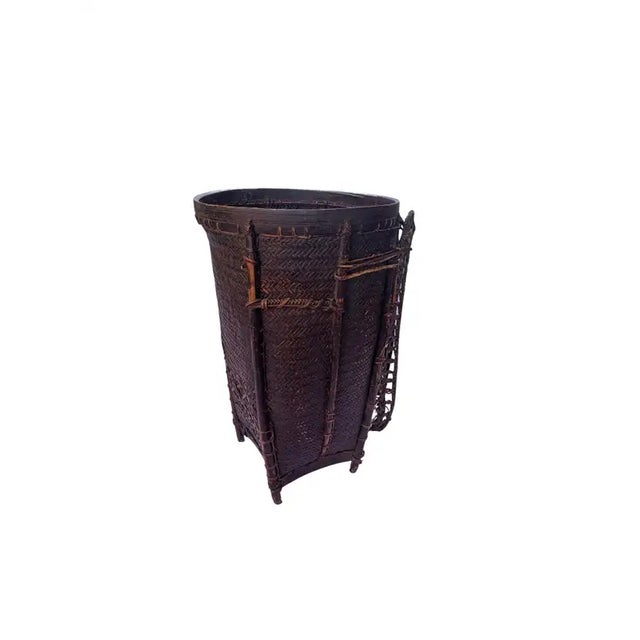 Vintage Rattan Basket Dayak Tribe Hand-Woven From Kalimantan, Borneo For Sale - Image 6 of 10