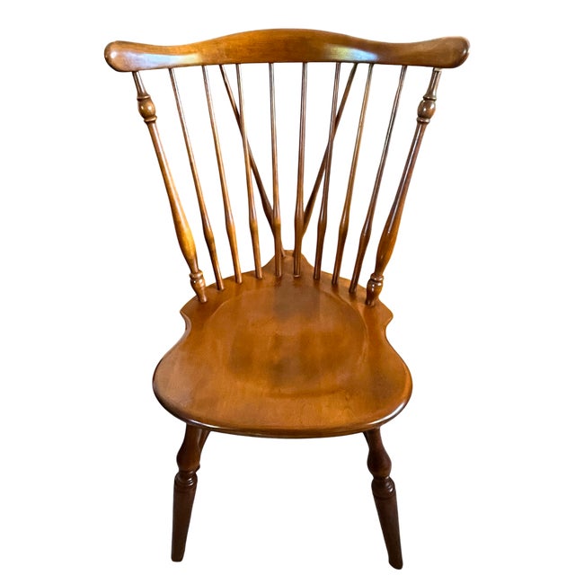 Farmhouse Set of Four Vintage Windsor Dining Chairs in Nutmeg Finish — Two Ethan Allen & Two Companion Chairs For Sale - Image 3 of 18