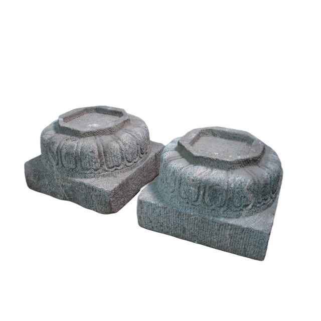 Early 20th Century Antique Chinese Hand Carved Stone Pedestal For Sale - Image 5 of 12