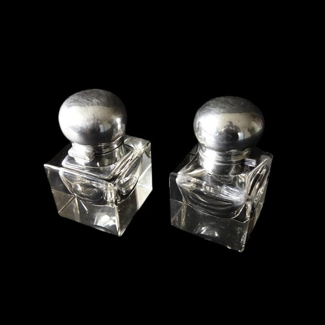 Antique Inkhorn in Crystal and Round Silver Plated Lid, 1900s For Sale - Image 3 of 6