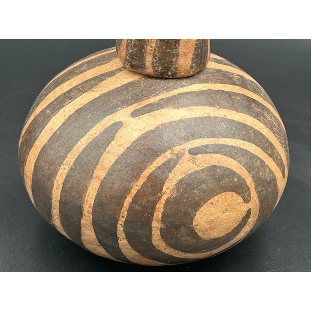 Antique West African Zoomorphic Terracotta Lidded Vessel Giraffe Antelope Niger River Valley Tribal Art For Sale - Image 9 of 10