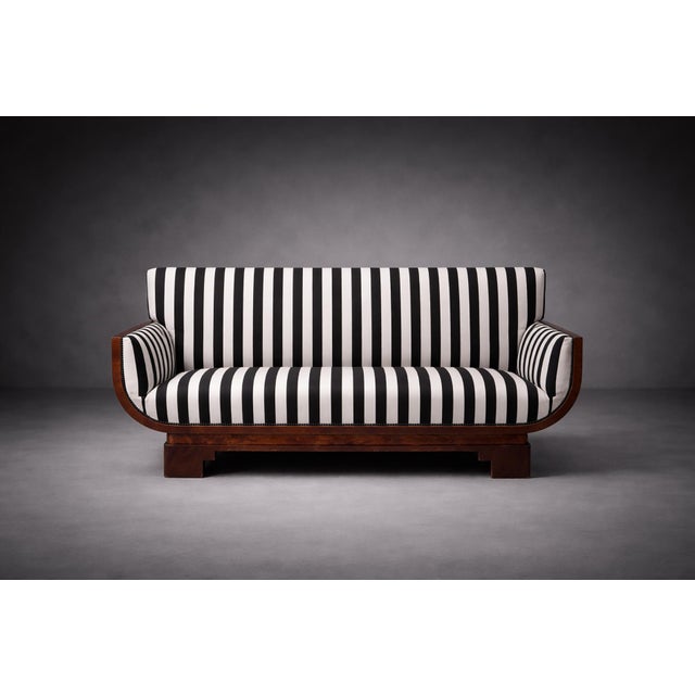 Art Deco Italian Settee in the style of Gio Ponti, 1930s, in Very Good conditions. Designed 1920 to 1949