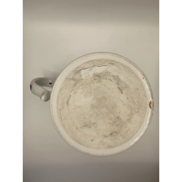 Paint 18th Century Chinese Export Famille Rose Mandarin Palette Cider Mug, Qianlong Period For Sale - Image 7 of 10