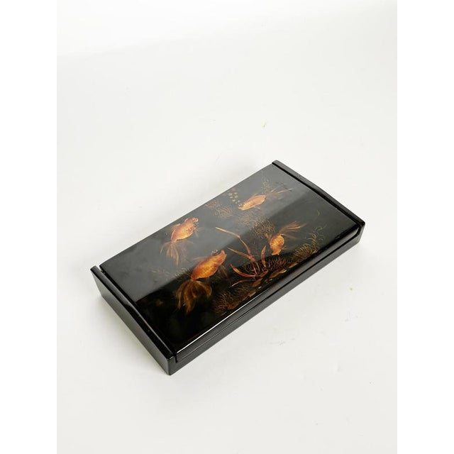 15th Century & Earlier Vietnamese Lacquered Box, 20th Century For Sale - Image 5 of 9