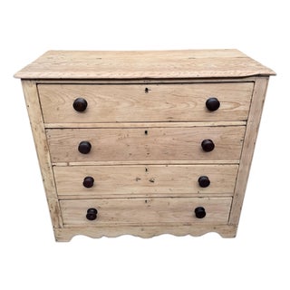 Antique Scrubbed Pine Chest of Drawers For Sale