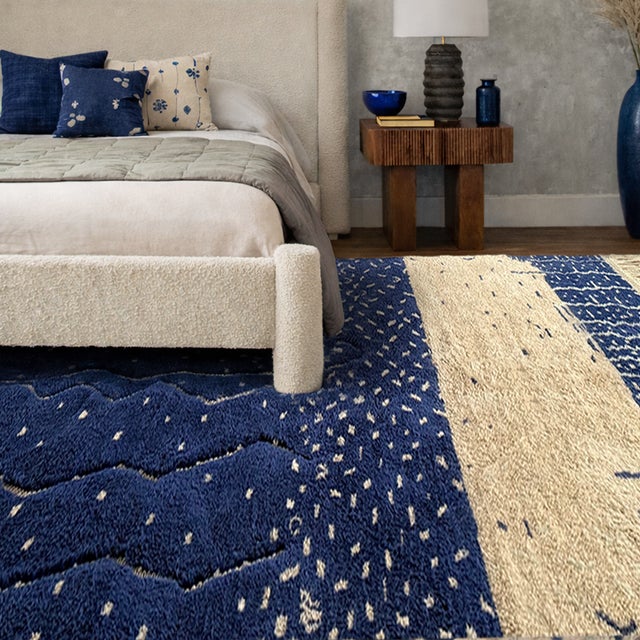 2020s Abstract Hand-Knotted Moroccan Wool Rug | 9'3" X 5'11" | One of a Kind For Sale - Image 5 of 9