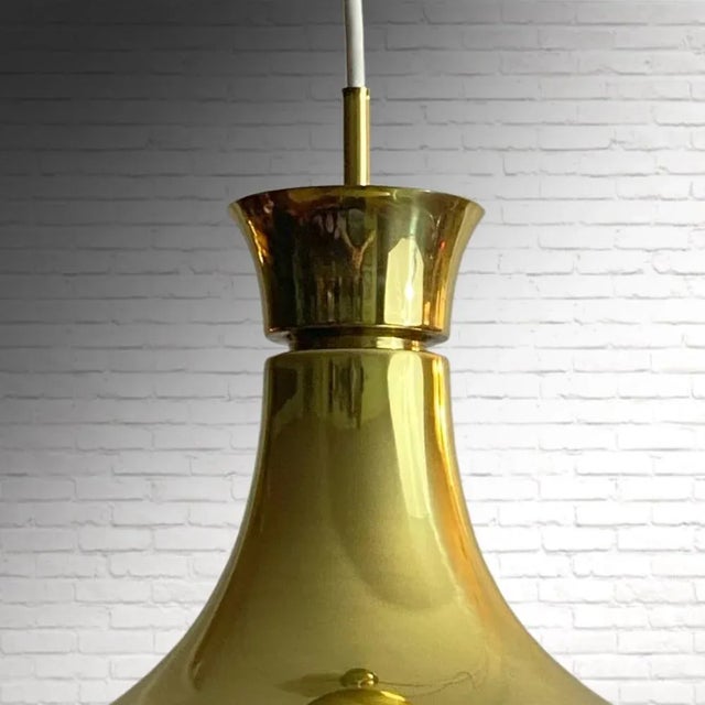 Gold Mid-Century Modern Pendant Lamps from Fagerhults Belysning, Sweden, 1960s, Set of 2 For Sale - Image 8 of 9