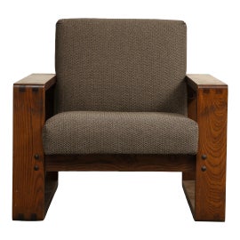 Example of Mid-Century Modern Lounge Chairs