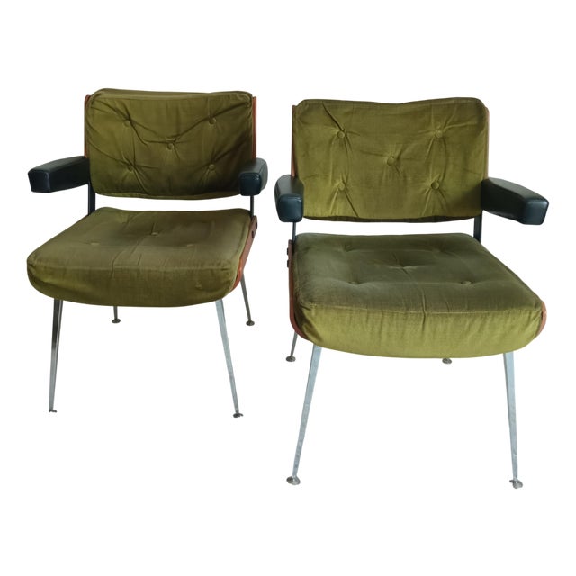 Mid-Century Modern French Armchairs by Alain Richard, 1950s, Set of 2 For Sale