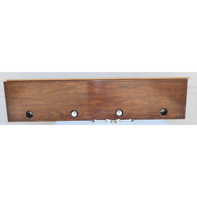 WELCOME AND THANK YOU FOR TAKING THE TIME TO LOOK!! Absolutely gorgeous, Stunning, Rare vintage Henredon bridge/headboard...