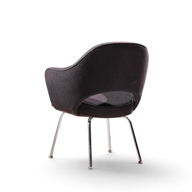 Mid 20th Century Eero Saarinen for Knoll Mid Century Executive Dining Chair For Sale - Image 5 of 10
