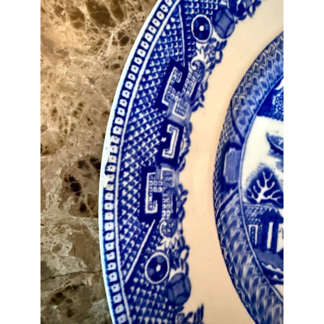 Ceramic A Pair of Antique Ironstone Warranted Staffordshire Adams & Co. Blue Willow Pattern Plates. For Sale - Image 7 of 9