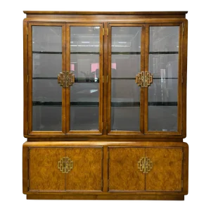 Vintage Raymond Sobota for Century Furniture Chin Hua Chinoiserie Style Display / China Cabinet