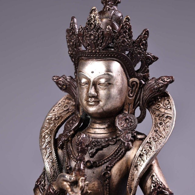 Late 20th Century Nepalese Silver-Inlaid Bronze Vajrasattva Statue Buddhist Deity 8.7" For Sale In Los Angeles - Image 6 of 9