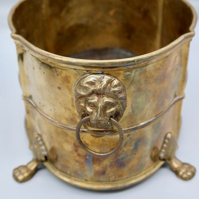 Mid 20th Century Vintage Brass Jardinière, Regency Style, Lion Head Ring Handles, Claw Feet For Sale - Image 5 of 7