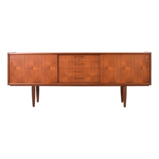 Mid-Century Modern Danish Teak Sideboard, 1960s For Sale