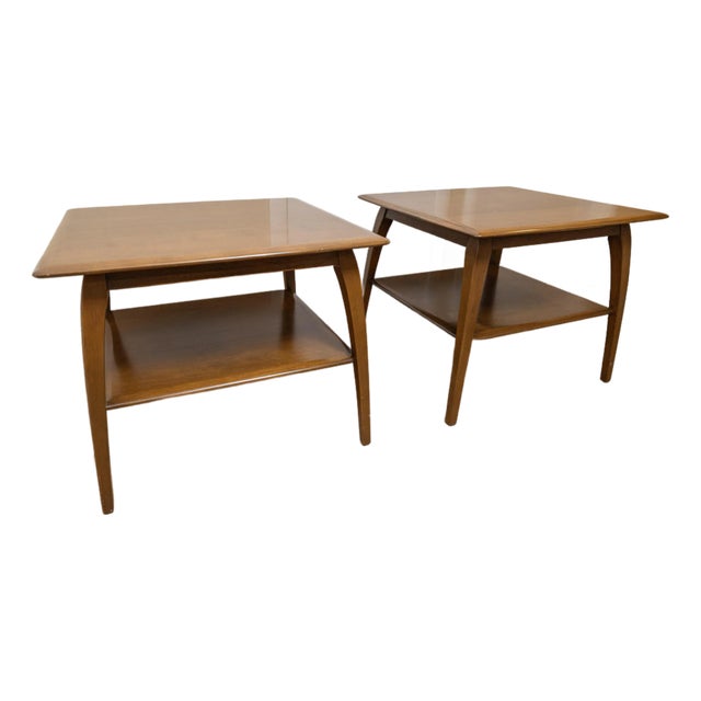 1950s Heywood-Wakefield M 1503 Side Tables in Havana Finish - A Pair For Sale