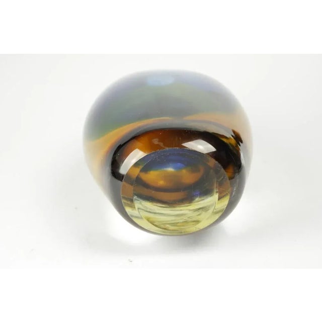 Kosta Vase by Vicke Lindstrand, in Very Good conditions. Designed 1960 to 1969