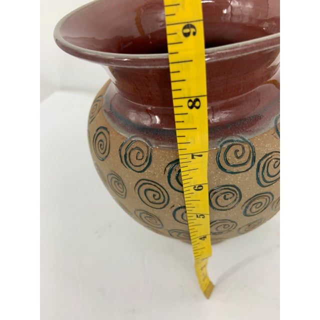 1990s Elliot Hutten Hog-Shed Pottery Swirl Design Signed and Stamped Vase For Sale - Image 11 of 12