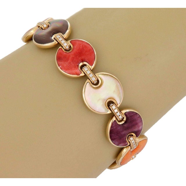 This is a gorgeous authentic and beautiful bracelet by Kabana, it is crafted from 14k yellow gold featuring round button...