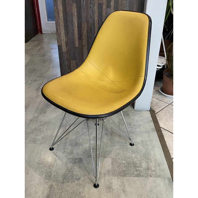 Vintage Yellow Vinyl-Covered Fiberglass Chair by Charles and Ray Eames for Herman Miller, 1950s For Sale - Image 14 of 18