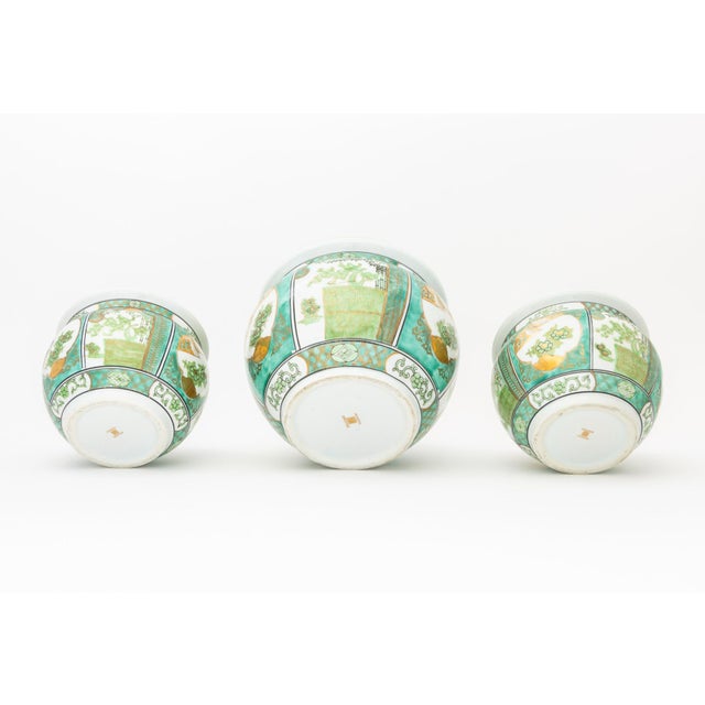 Gold Imari Hand-Painted Porcelain Jardinieres, 3 For Sale - Image 11 of 12