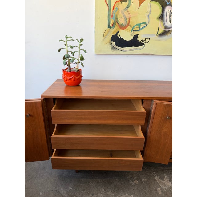 1960s American of Martinsville Walnut Dresser/Credenza For Sale - Image 15 of 16