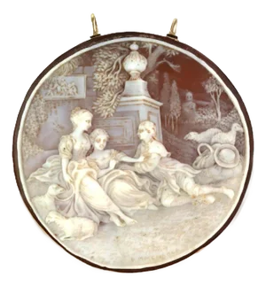 Large Carved Shell 18k Yellow Gold Cameo