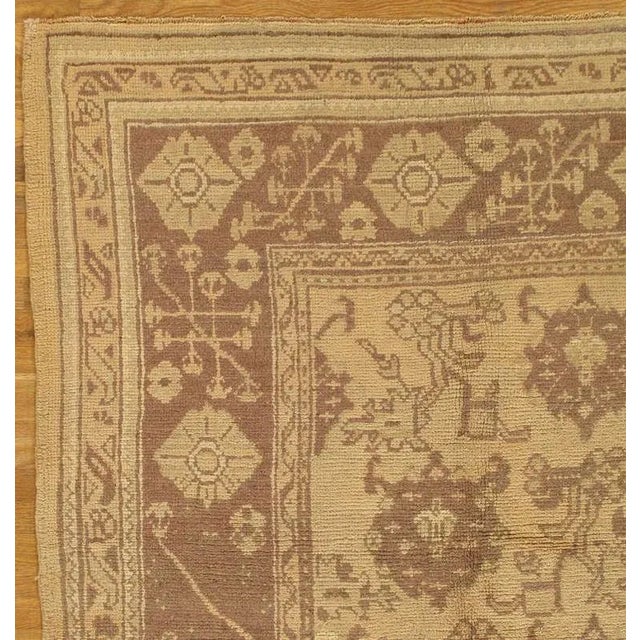 Traditional Antique Oushak Carpet, Handmade Oriental Rug, Made in Turkey, Beige, Brown 1910 For Sale - Image 3 of 4
