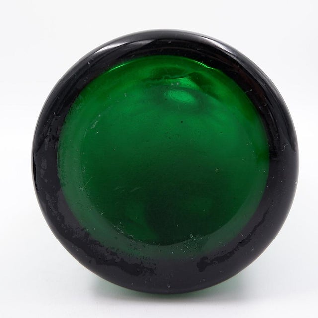 Antique English Green Glass Decanter, 1870 For Sale - Image 9 of 11