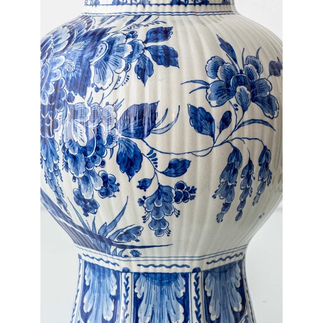 Large Hand-Painted 300th Anniversary Ceramic Table Lamp from Royal Delft, 1953 For Sale - Image 11 of 17