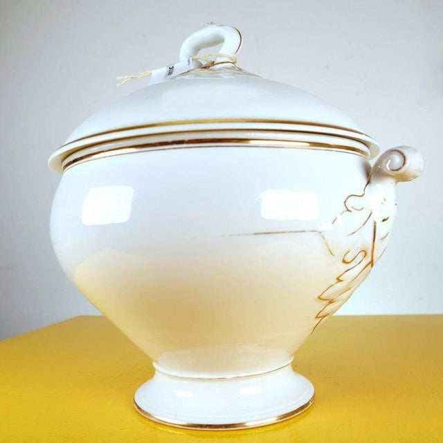 White Porcelain Soup Tureen from Ginori For Sale - Image 8 of 12