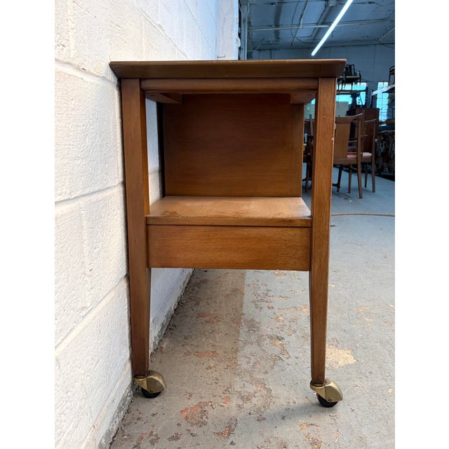 Mid 20th Century Modern Walnut Server Bar Cart by White Furniture Co. For Sale - Image 10 of 18