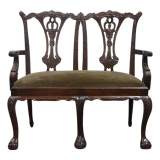 Henredon Furniture Solid Mahogany Traditional Chippendale Style Settee For Sale
