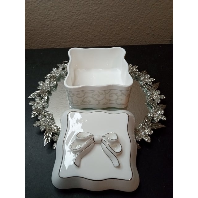 1980s 1980s Exquisite Wedgewood Trinket Box For Sale - Image 5 of 7