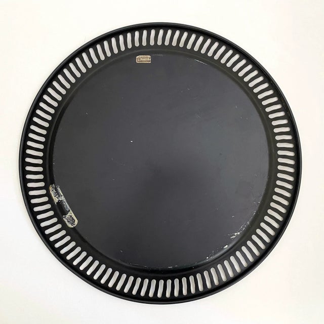 Vintage 1950's Floral Lithograph Print Extra Large Round Metal Decorative Serving Tray For Sale - Image 12 of 13